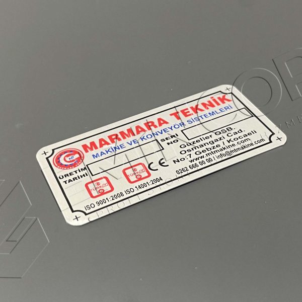 Aluminyum seri numarali etiket 600x600